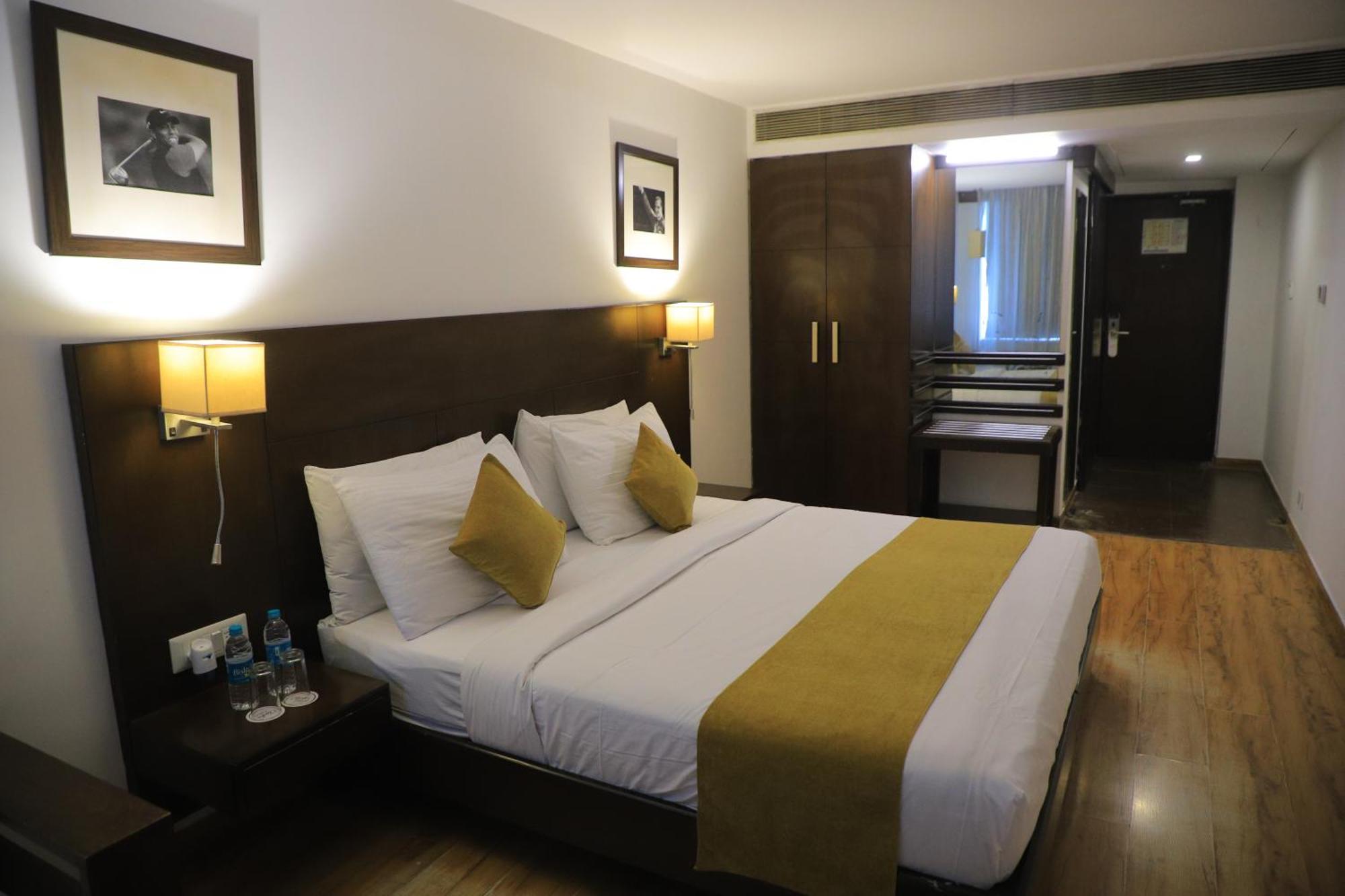 Hotel Clarks Collection Vadodara Eksteriør billede